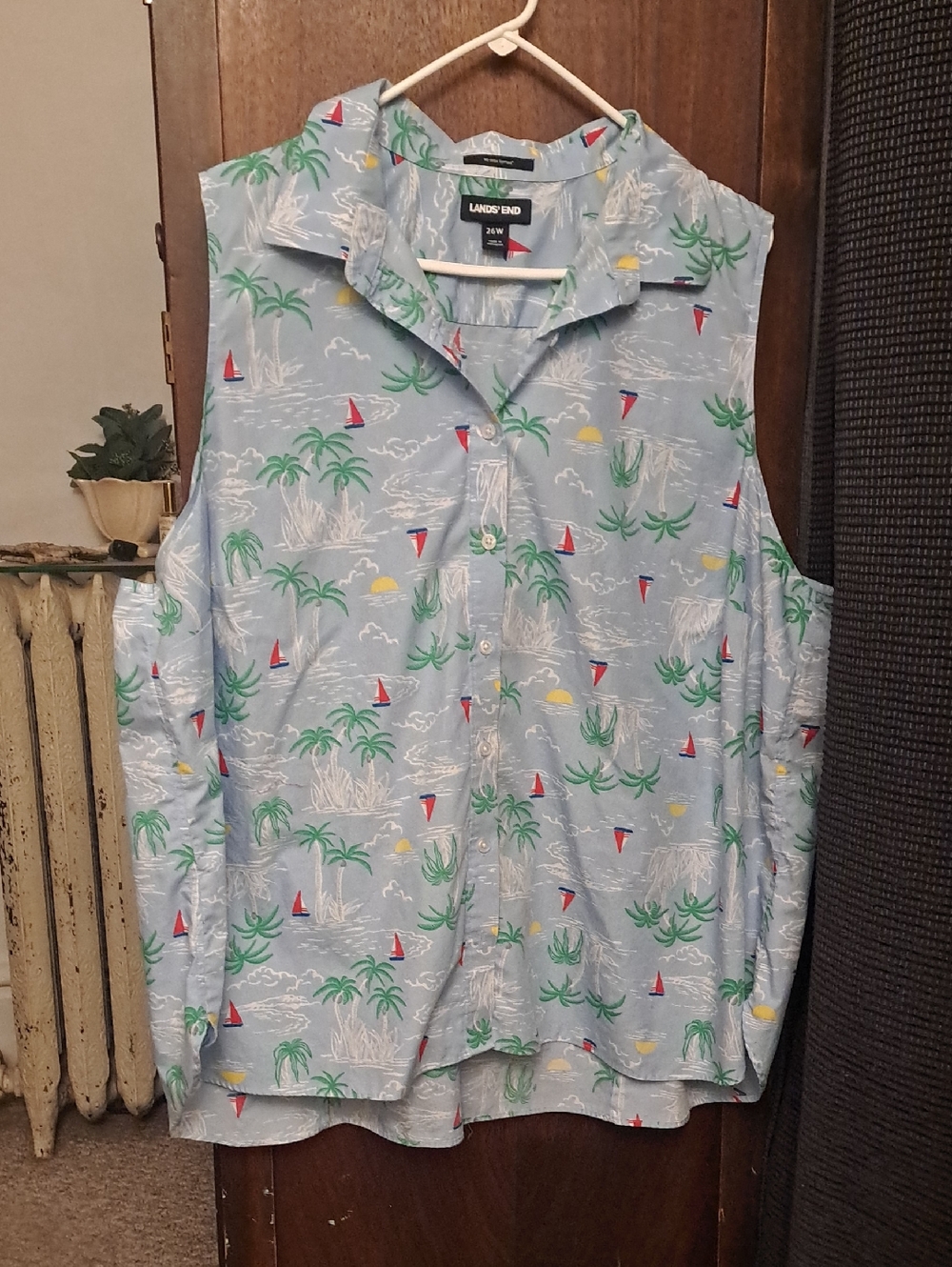 Lands' End Woman's Size 26W Light Blue Tropical Sleeveless Button-Down Shirt